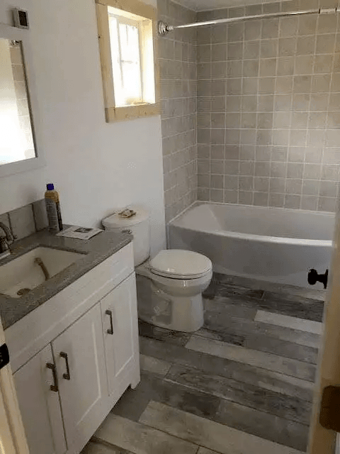 MSH 20190528 interior finished bathroom PX min