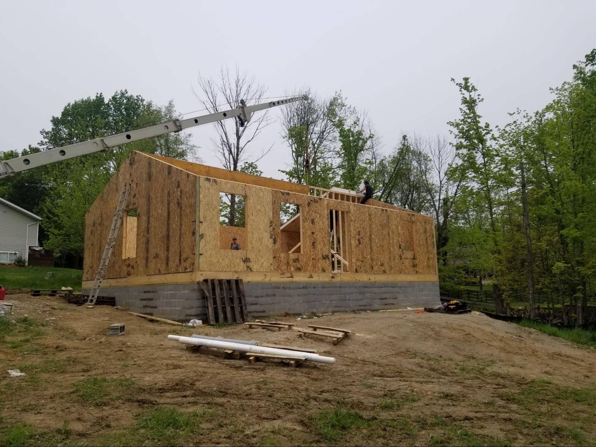 MSH 20200406 outdoors construction SI Ps No Roof equipment Spring Front Left Side lagrange kentucky ranch PX min