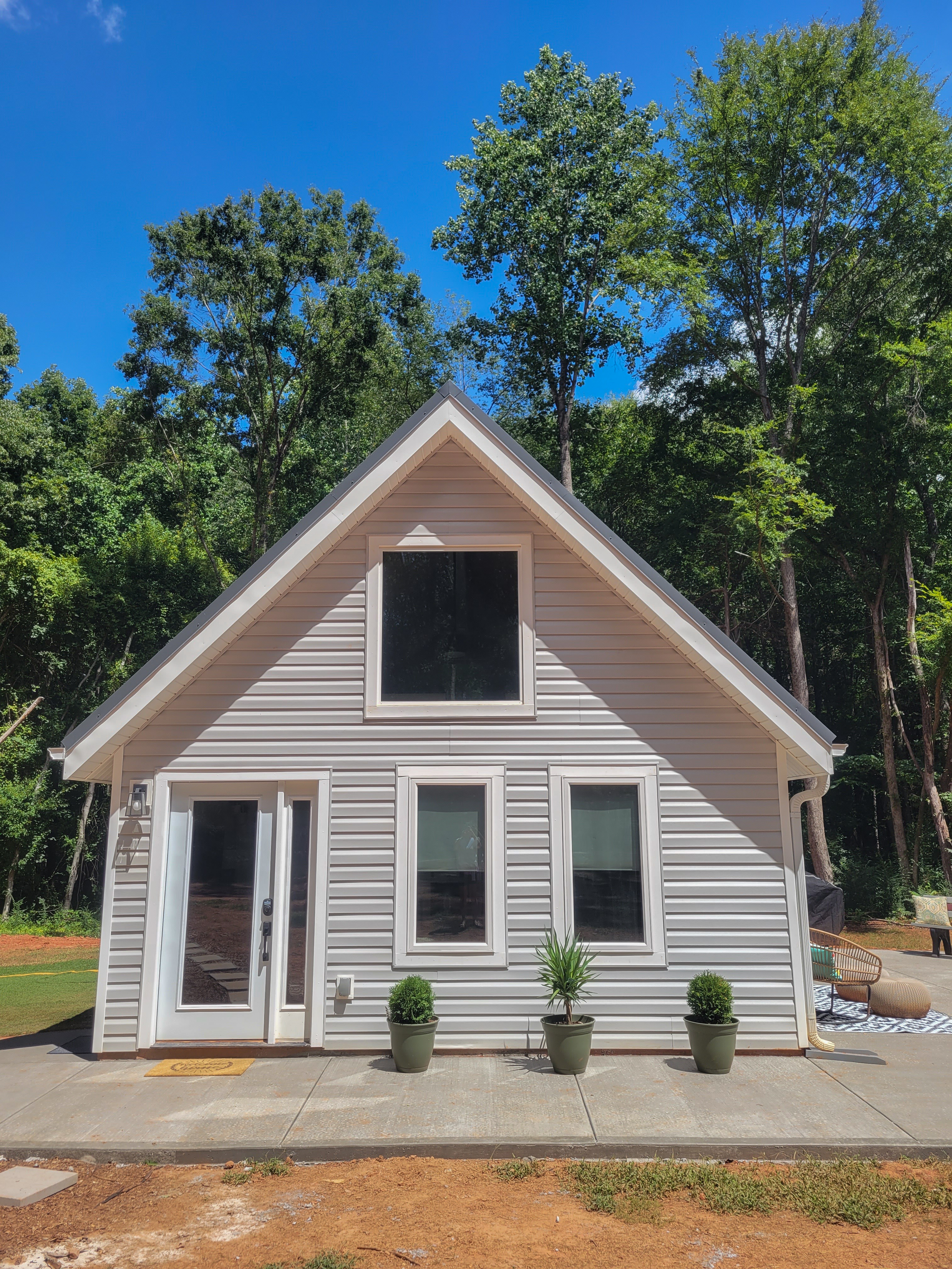 MSH Customer Build Cottage in the woods wide front center