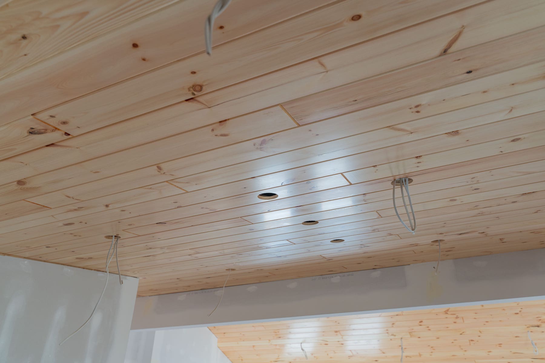 MSH Customer Build Eastern Contemporary WIP Pine Ceiling min min
