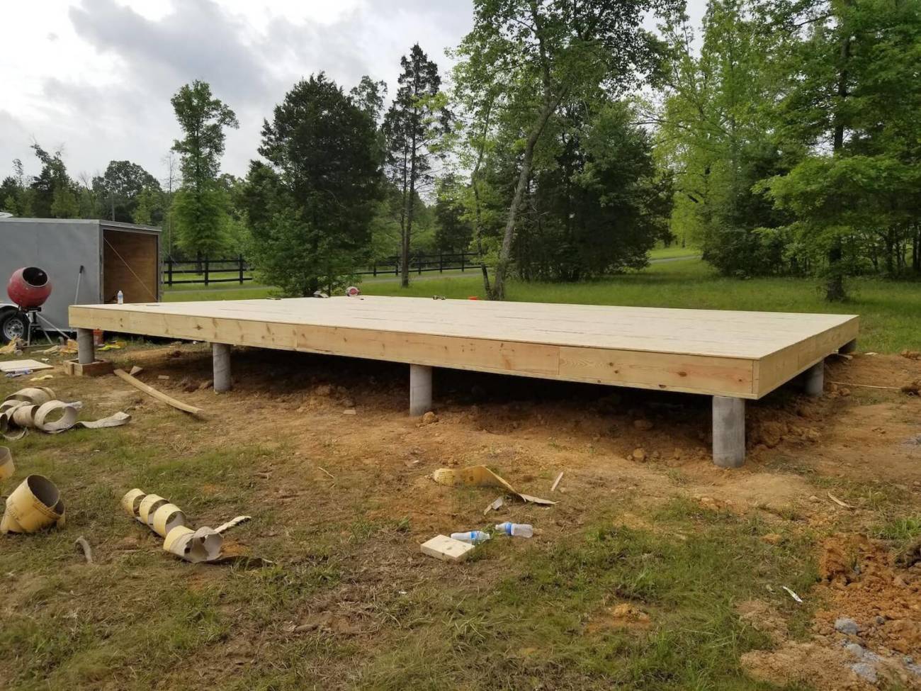 A Modern floor deck set on concrete pilings