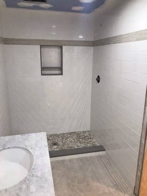 Photo of vanity and shower in a Cottage kit