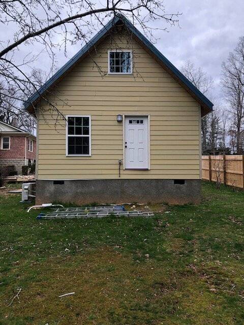 Rear photo of an MSH Cottage before the deck is built