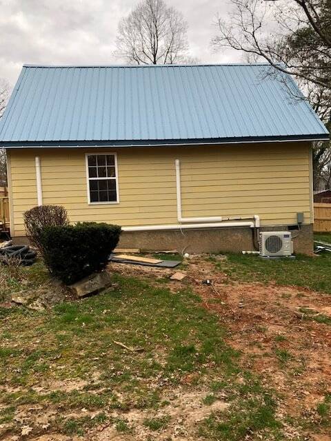 Photo of a side view of a finished Cottage
