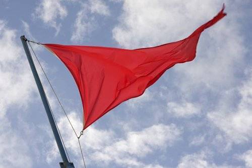 red-flag-warning-when-evaluating-a-builder